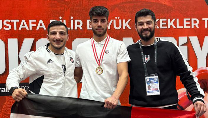 Hasan Ertem, Büyük Erkekler Türkiye Ferdi Boks Şampiyonası’nda Altın Madalya Kazandı