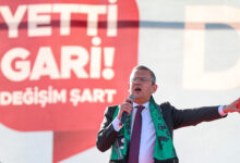 Özgür Özel Denizli’de: “CHP’de Maden Şirketine Teslim Olacak Belediye Başkanı Bulamazsınız”